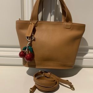🌻🌷vintage coach camel bleeker bucket crossbody tote